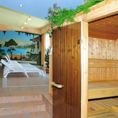 In With A Shared Terrace Apartment