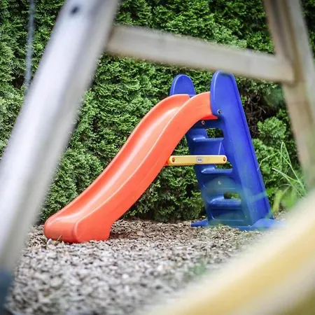 In Near Spieljochbahn شقة